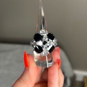 STUNNING Crystal Statement Ring- 925- sz 8